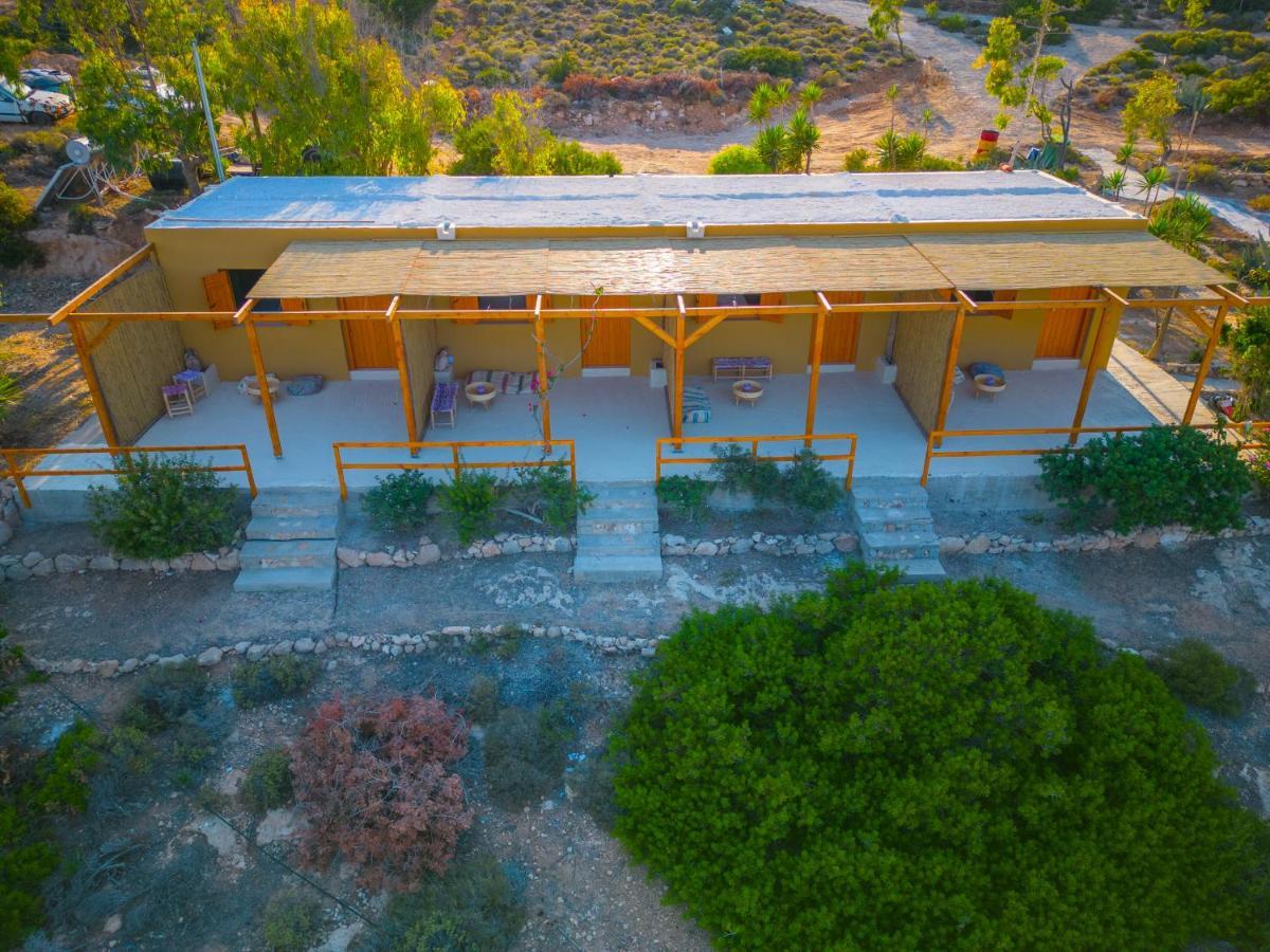 Exoristoi Nature Suites Karave Extérieur photo