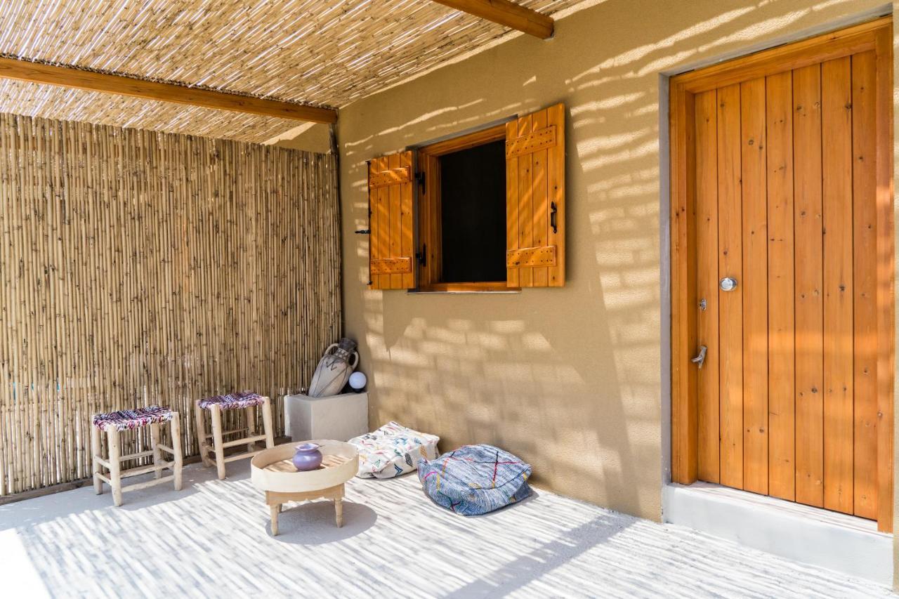 Exoristoi Nature Suites Karave Extérieur photo