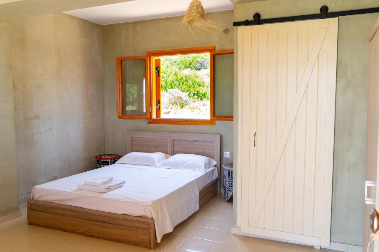Exoristoi Nature Suites Karave Extérieur photo